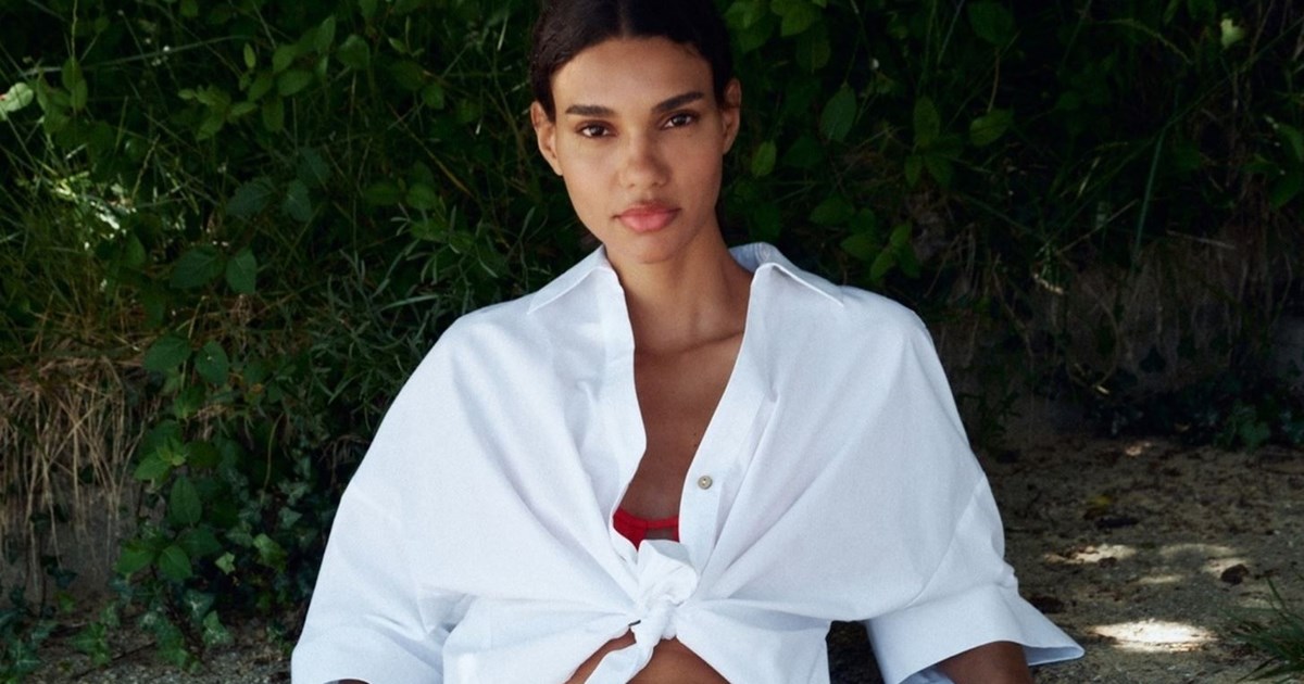 5 t-shirt με logo που μπορείς να αποκτήσεις τώρα στις εκπτώσεις