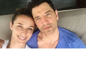 Ο Σάκης Ρουβάς μάς δείχνει την πιο ρομαντική του πλευρά με μια σπάνια ανάρτηση - εικόνα 3