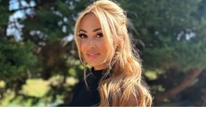 Ευγενία Σαμαρά | Το unisex άρωμα που έχει πάθει εμμονή αυτή την περίοδο