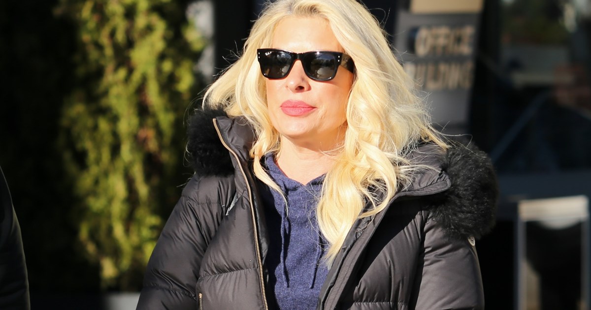 H Σταματίνα Τσιμτσιλή με το μίνι φόρεμα που θα βάλεις στο ραντεβού