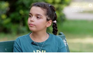 "Με χαρτομάντηλο στο χέρι" είδαν οι τηλεθεατές την πρεμιέρα του "Να με λες μαμά" | Το "Χ" λάτρεψε δίδυμο Κίτσου - Κόκοτα και ερμηνεία Σβιτάιλο και αναπόλησε τη "Λενιώ Σταμίρη"