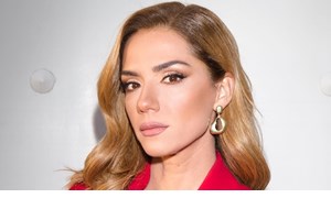 Βάσω Λασκαράκη | Με τον Λευτέρη Σουλτάτο και την τηλεοπτική της κόρη στο event του Harper's Bazaar