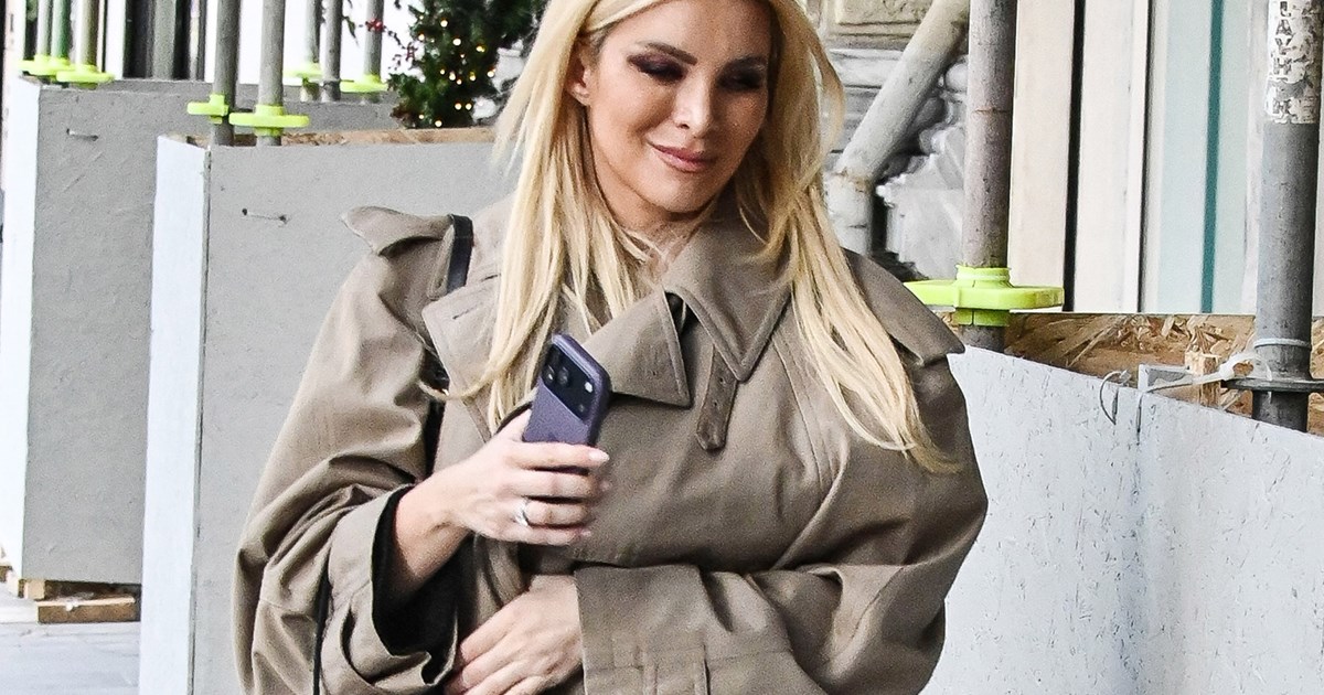 Κατερίνα Καινούργιου - Πάνος Κουτσουμπής | Το λαχταριστό γλυκό που απόλαυσαν στην πρώτη τους απόδραση για φέτος - εικόνα 7