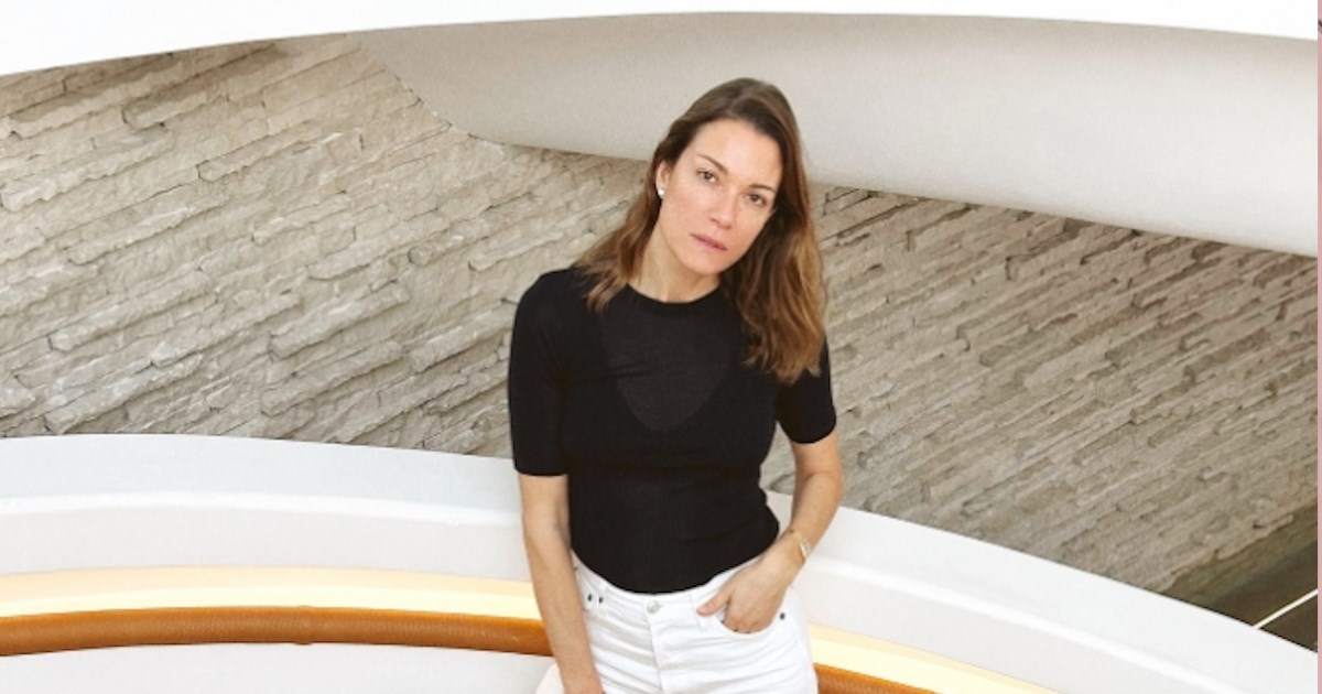 Η Βίκυ Καγιά φωτογραφίζει τη Μπιάνκα της | Με γήινο look και το πιο cute κουτάβι αγκαλιά