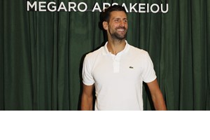 Όταν ο Κωνσταντίνος Αργυρός και ο Νόβακ Τζόκοβιτς χόρεψαν μαζί συρτάκι και έγιναν viral - εικόνα 3