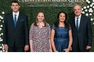 Συντετριμμένοι ο Αντώνης και η Γεωργία Σαμαρά στην κηδεία της κόρης τους - εικόνα 2