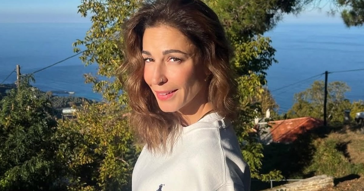 Η Κατερίνα Παπουτσάκη με athlesure look στη λίμνη Κερκίνη | Οι φωτογραφίες με τους γιους της