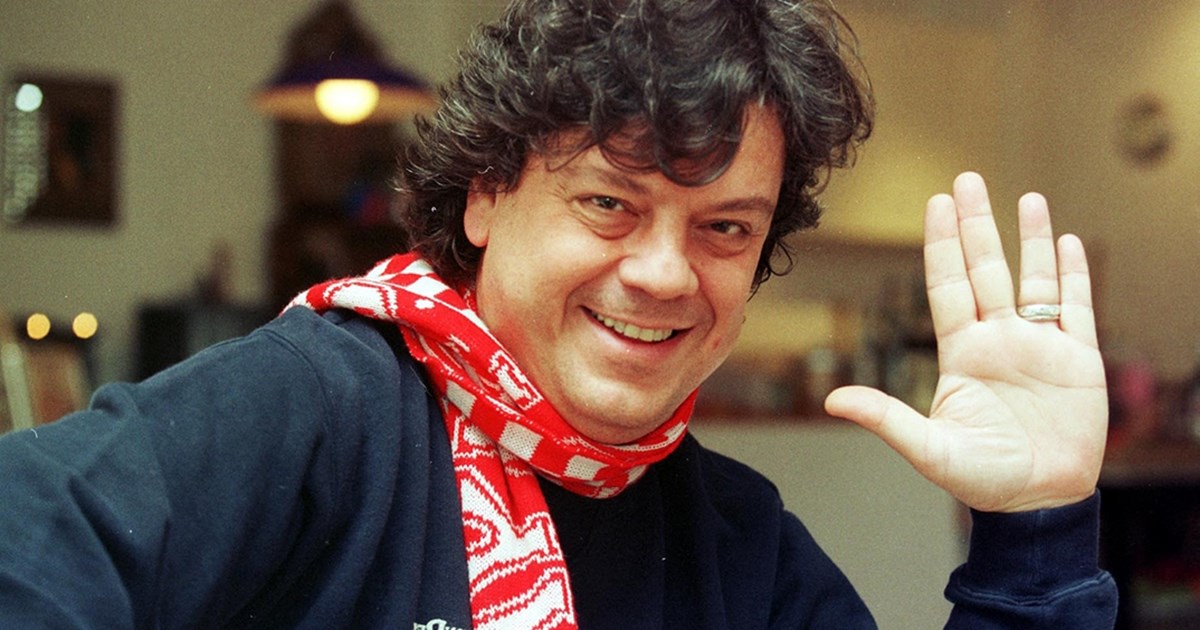 Αννίτα Πάνια | Η αποκάλυψη για τον Βλάσση Μπονάτσο 21 χρόνια μετά τον θάνατό του