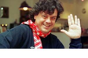 Αννίτα Πάνια | Η αποκάλυψη για τον Βλάσση Μπονάτσο 21 χρόνια μετά τον θάνατό του