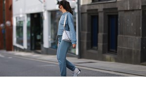 5 φούτερ για τα athleisure looks του χειμώνα