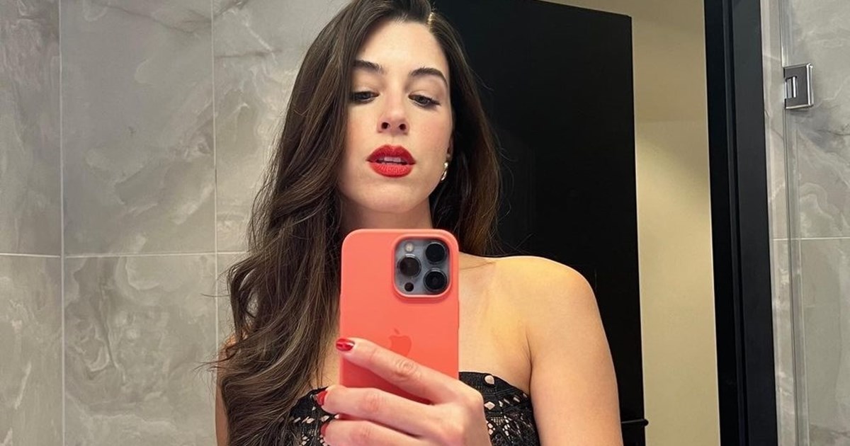 Η Αθηνά Οικονομάκου με ένα από τα πιο διαχρονικά μανικιούρ - εικόνα 2