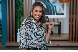 Αθηνά Οικονομάκου | Αυτό είναι το αγαπημένο της junk food