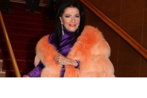 Στο νοσοκομείο η Ζωζώ Σαπουντζάκη - Τα αναληθή δημοσιεύματα για την υγεία της - εικόνα 3