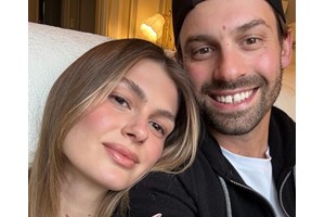 Η Αμαλία Κωστοπούλου στο χειρουργείο | Η ανάρτηση από το κρεβάτι