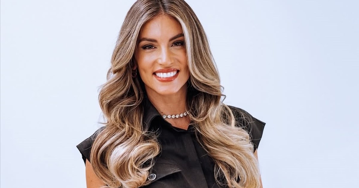 H Αθηνά Οικονομάκου στο Xmas event της Tezenis | To cozy look για τις γιορτές