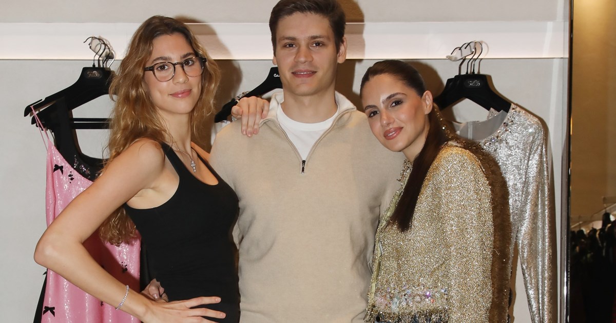 Με ταιριστά looks ο Κωνσταντίνος Αργυρός και η Αλεξάνδρα Νίκα | Οι paparazzi φωτογραφίες από την κοινή τους εμφάνιση