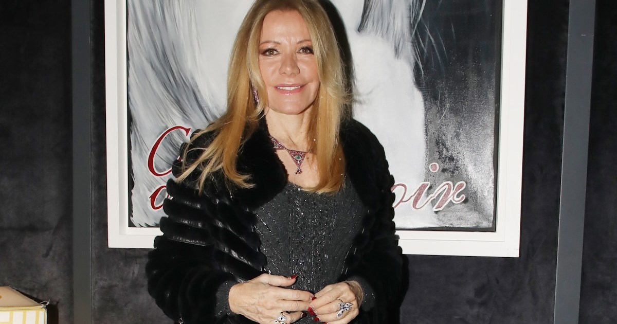 Μαριάννα Λάτση | Εμφανίστηκε με crop top και μάς έδειξε τους καλοσχηματισμένους της κοιλιακούς - εικόνα 4