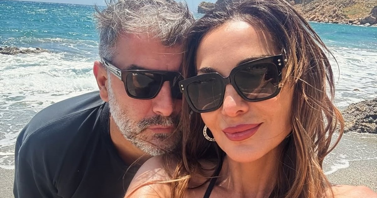 Δέσποινα Βανδή | Σε βραδινή έξοδο με τον Βασίλη Μπισμπίκη - εικόνα 2