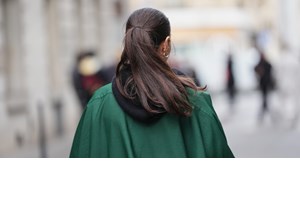 Θέλεις πιο μακριά μαλλιά; Οι 5 συνήθειες που κάνουν τη διαφορά σε 1 μήνα