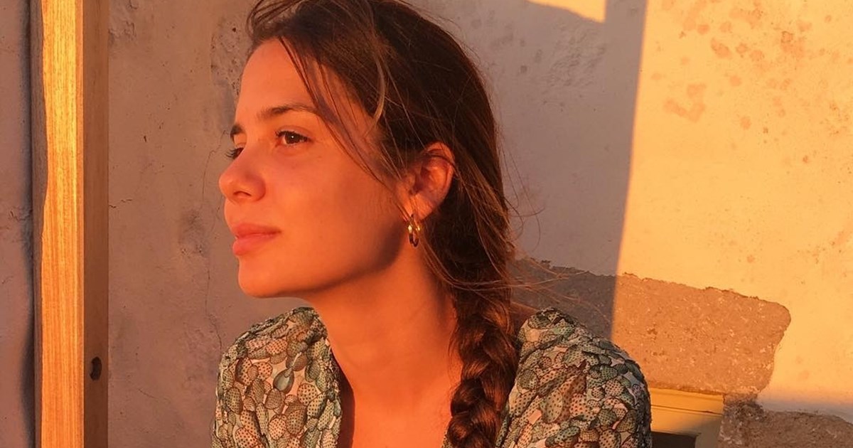 "Saturday night fever" | Η Αλεξάνδρα Κωστοπούλου παίζει το αγαπημένο επιτραπέζιο των μαθητικών μας χρόνων