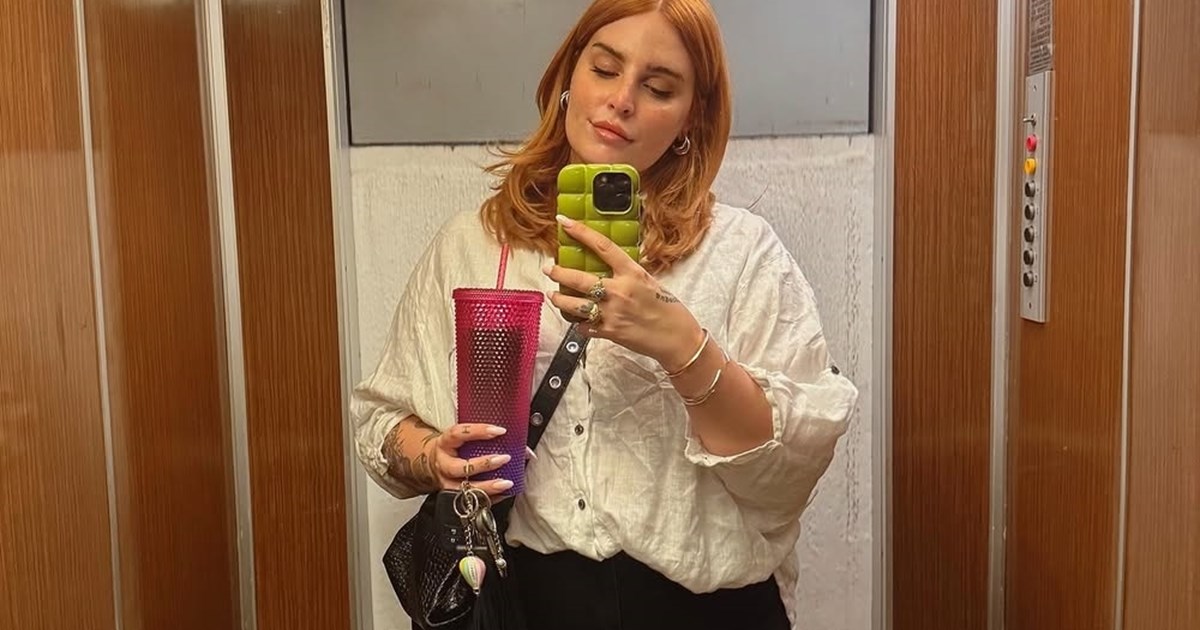 Μαυρισμένο κατάξανθο κοριτσάκι η Εβελίνα Νικόλιζα | Η φωτογραφία από τις καλοκαιρινές της διακοπές