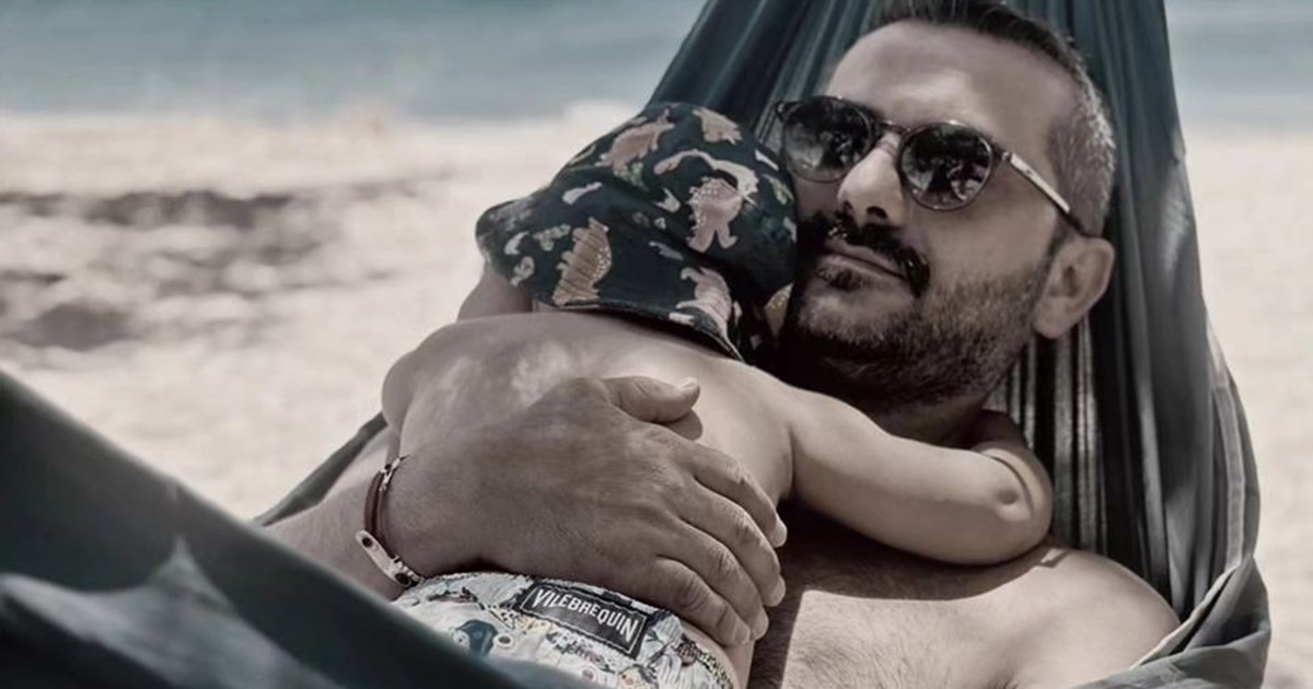 Κίμωνας Κουτσόπουλος | Ο γιος του Λεωνίδα Κουτσόπουλου με το χαριτωμένο του outfit στον τελικό της "Φάρμας"