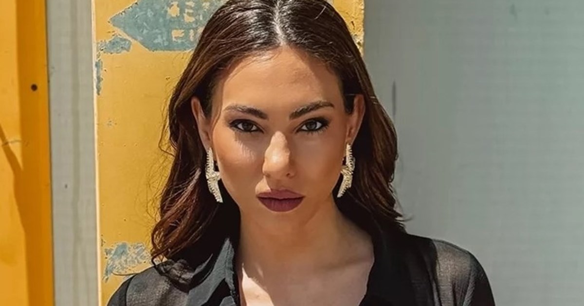 Αγκαλιά με τον γιο της η Ευρυδίκη Βαλαβάνη | Το τρυφερό φωτογραφικό καρέ στον μάρσιπό του