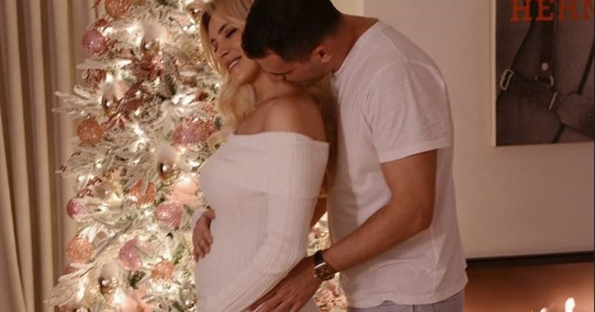 Κατερίνα Καινούργιου | Το ξεχωριστό δείπνο που ετοίμασε για τη γιορτή της ο Πάνος Κουτσουμπής