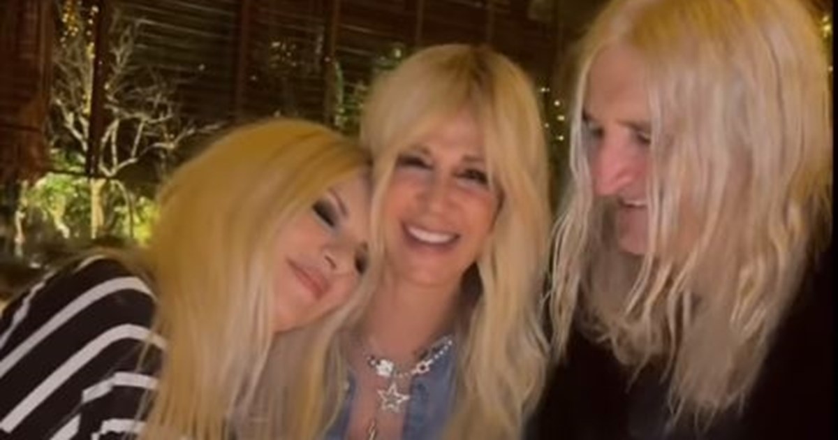 Αννίτα Πάνια | "Να θες να πεις χρόνια πολλά στον άνθρωπό σου και να σου πετάγεται στη μέση η Άννα Βίσση" - εικόνα 2