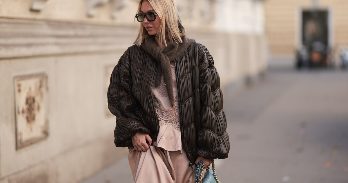 Το αδιάβροχο μπουφάν από την Oysho που θα σε σώσει στις βροχερές μέρες