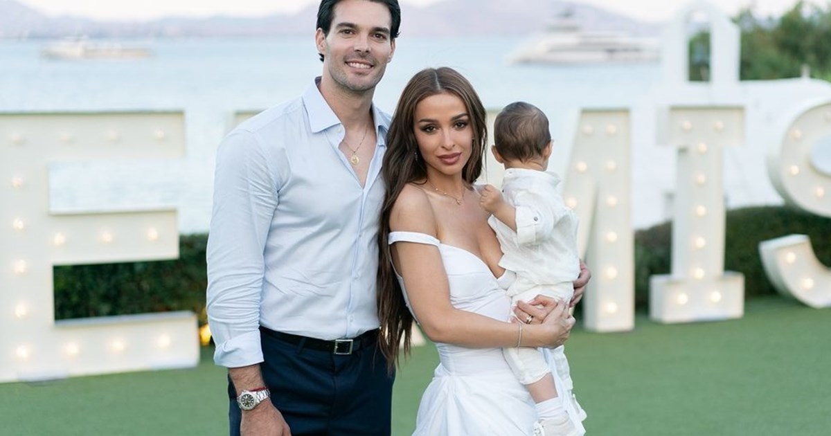 "Λιώνει" για το κορίτσι του ο Αλμπέρτο Μποτία | Το δυνατό χειροκρότημα στο εντυπωσιακό act της Ελένης Φουρέιρα