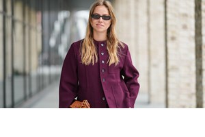I'm a fashion editor και αυτά είναι τα 3 suede jackets που ξεχώρισα από τη Stradivarius - εικόνα 2