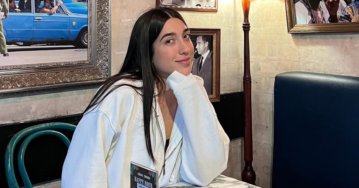 Κατερίνα Κακοσαίου | Η elegant εμφάνιση σε φωταγώγηση χριστουγεννιάτικου δέντρου στα νότια προάστια - εικόνα 7