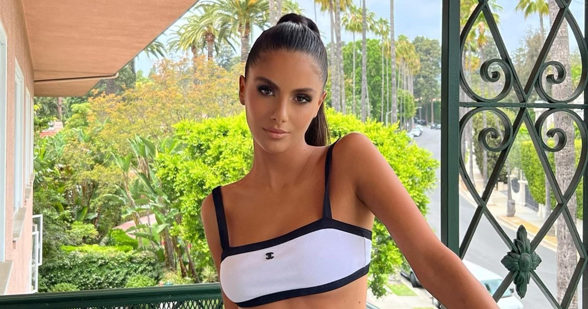 Με τον Βασίλη πάνω της | Η Αλεξάνδρα Νίκα έχει τον γιο της μαζί της παντού