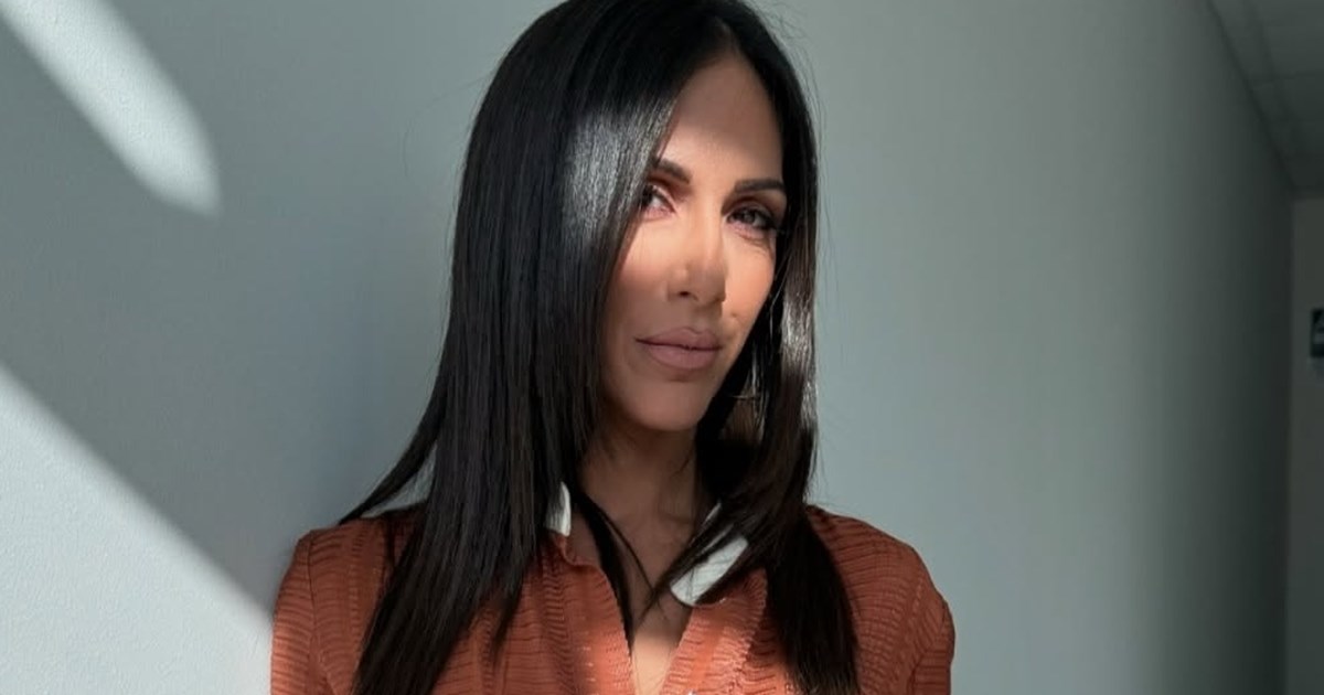 Ανθή Βούλγαρη | Η "σκληρή" γυμναστική στους κοιλιακούς της 6 μήνες μετά τον τοκετό - εικόνα 2