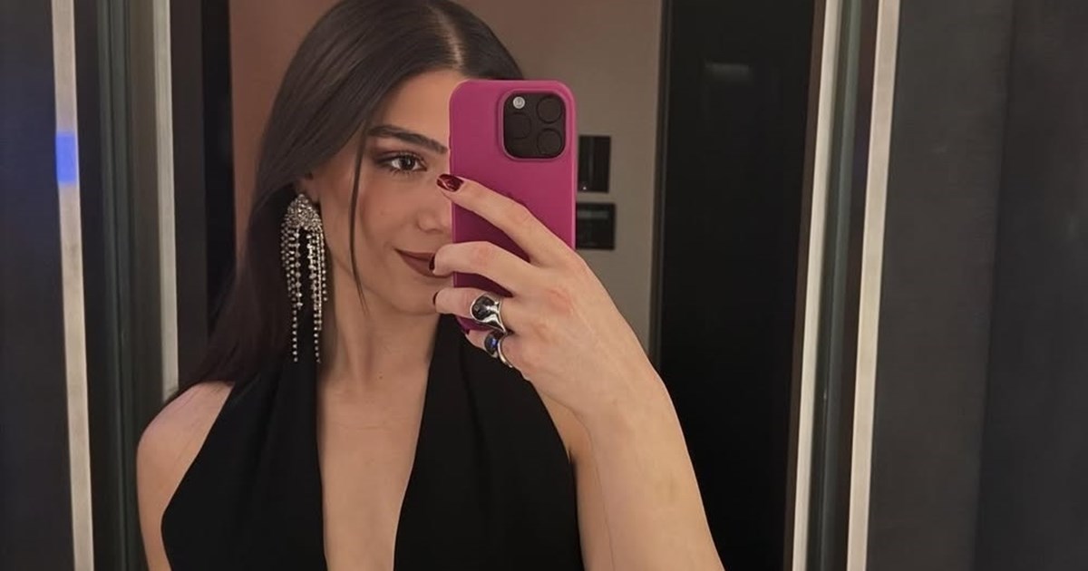 Βαρέθηκες το κλασικό γαλλικό μανικιούρ; Η Μαίρη Συνατσάκη έχει την πιο cool εναλλακτική ιδέα - εικόνα 2