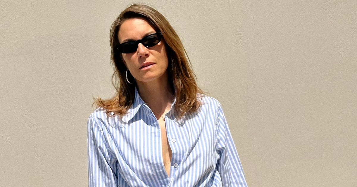 Η Βίκυ Καγιά μας δείχνει σε κοντινό πλάνο τους κοιλιακούς της και εμείς σκεφτόμαστε να ξεκινήσουμε άμεσα γυμναστική