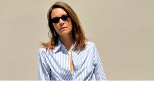 Η Βίκυ Καγιά μας δείχνει σε κοντινό πλάνο τους κοιλιακούς της και εμείς σκεφτόμαστε να ξεκινήσουμε άμεσα γυμναστική