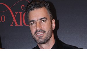 Ο Γιάννης Τσιμιτσέλης με την κόρη του, Εύα | Βλέπουμε το πρόσωπό της