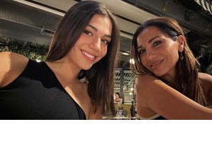 Η Μελίνα Νικολαΐδη μας βάζει στο φοιτητικό της σπίτι στο Λονδίνο | Το λευκό σαλόνι της - εικόνα 3