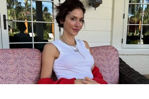 Το wide leg τζιν από τη Massimo Dutti που είναι σε έκπτωση και αξίζει την επένδυση