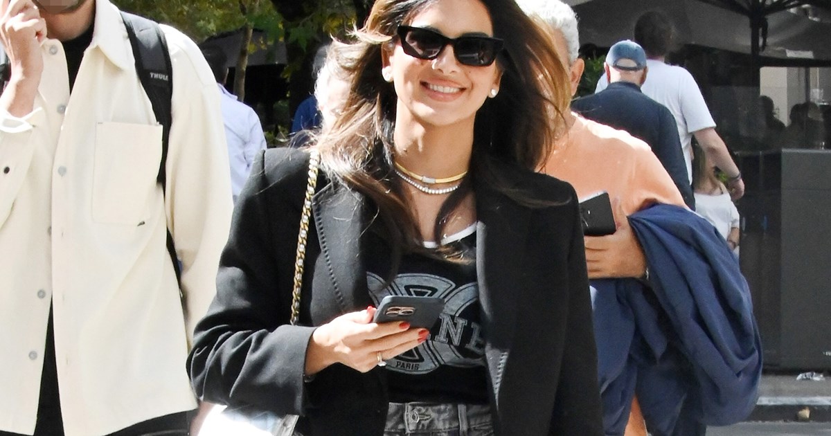 Σταματίνα Τσιμτσιλή | Στην παρουσίαση του μυθιστορήματός της "Όλα για Λίγο Παράδεισο", 11 χρόνια πριν - εικόνα 3