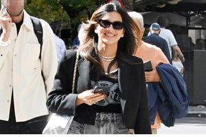 Σταματίνα Τσιμτσιλή | Στην παρουσίαση του μυθιστορήματός της "Όλα για Λίγο Παράδεισο", 11 χρόνια πριν - εικόνα 3