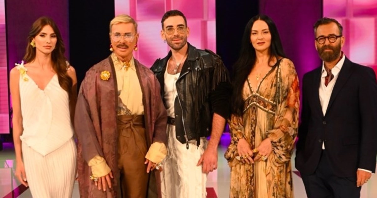 Ζενεβιέβ Μαζαρί | Με total black σύνολο στα γενέθλια του συνεργάτη της στο GNTM, Έντι Γαβριηλίδη - εικόνα 9