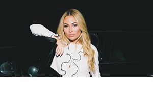 Τα τρία ζευγάρια πλατφόρμες που πρέπει να έχουμε όλες στη ντουλάπα μας