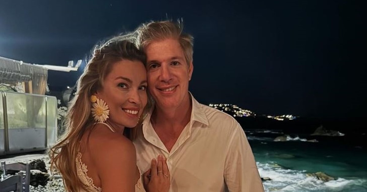 "Chase the hat" | H Μαριέττα Χρουσαλά σε παραθαλάσσιο προορισμό με τη Μαρία Μπεκατώρου - εικόνα 3