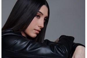 Κατερίνα Κακοσαίου | Η elegant εμφάνιση σε φωταγώγηση χριστουγεννιάτικου δέντρου στα νότια προάστια - εικόνα 5