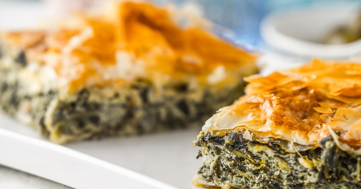 H πανεύκολη συνταγή για πατάτες jacket στον φούρνο μικροκυμάτων από τον Άκη Πετρετζίκη | Πλούσια απόλαυση σε 10 μόλις λεπτά