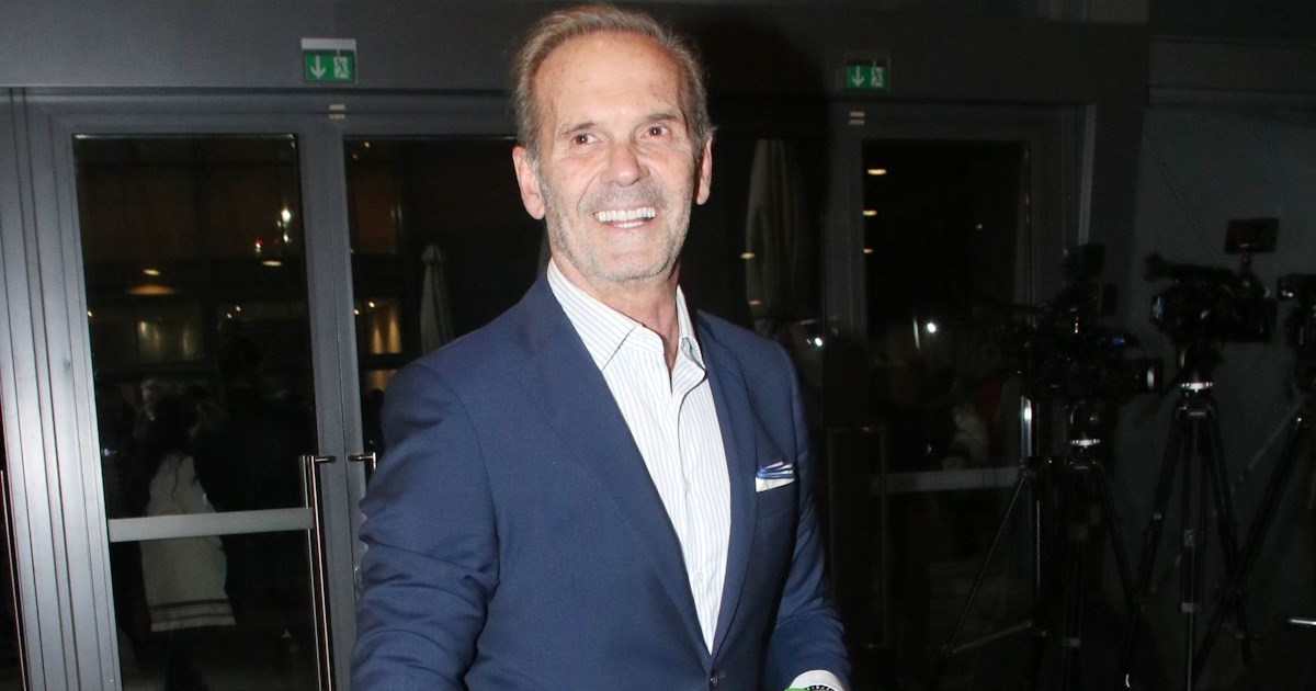 Ο Πέτρος Κωστόπουλος τήρησε την πρωτοχρονιάτικη παράδοση | Η ταιριαστή εμφάνιση με τον γιο του, Μάξιμο - εικόνα 2