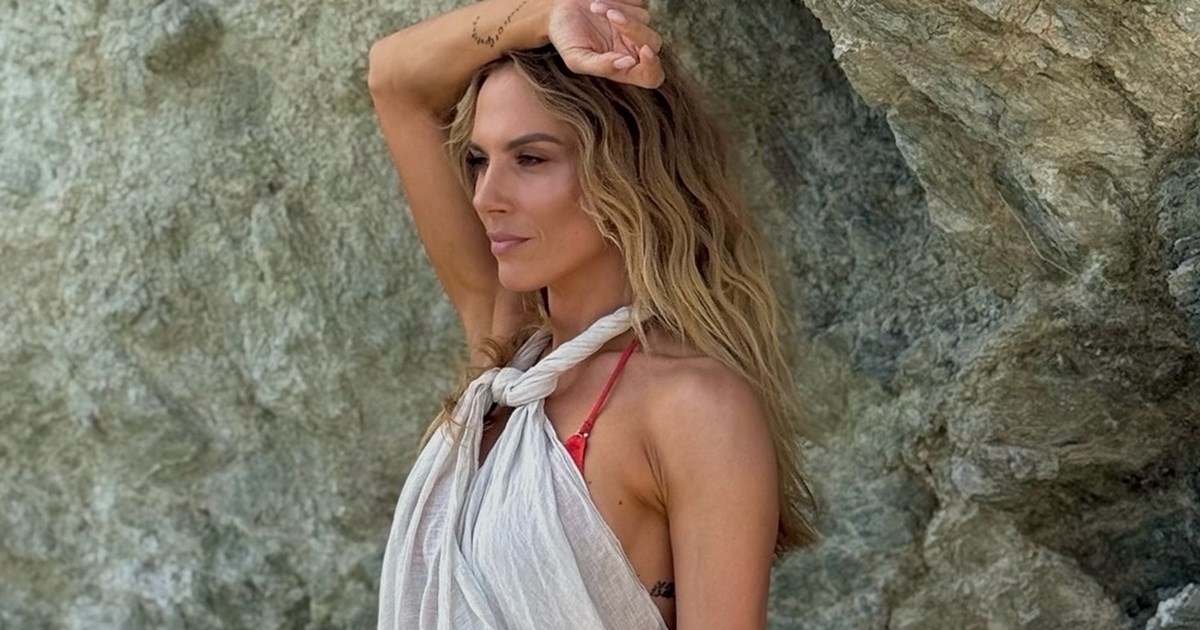 Ντορέττα Παπαδημητρίου | Στο πλευρό του Γιώργου Γεροντιδάκη σε παρουσίαση βιβλίου